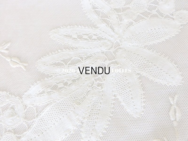 画像12: アンティーク ロココモチーフ付き ボビンレース&ホワイトワーク レース&シルクのベッドカバー