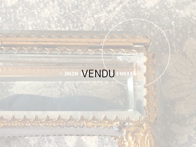 画像14: アンティーク ジュエリーボックス スモーキーブルーのシルク製クッション