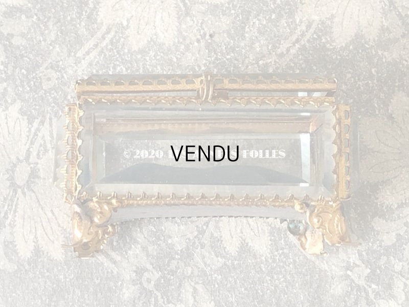 画像9: アンティーク ジュエリーボックス スモーキーブルーのシルク製クッション