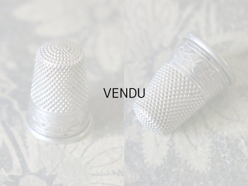 画像12: 19世紀末 アンティーク シルバー製 CHARLES MURAT ヤドリギの裁縫道具セット 