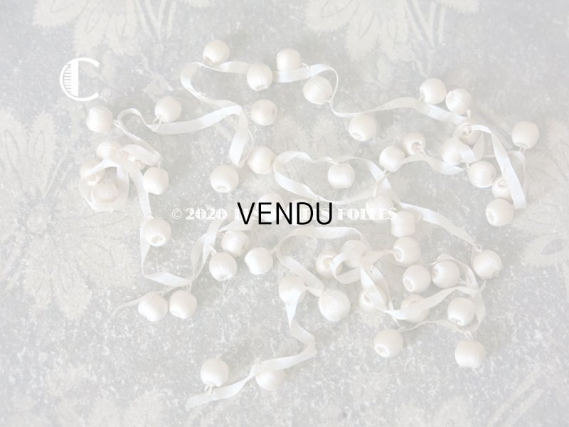 画像10: 19世紀末 アンティーク シルク製 小さなポンポン付 トリム オフホワイト