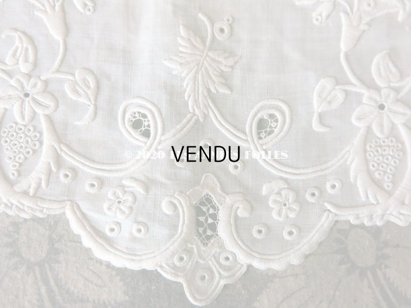 画像9: 新品同様 19世紀 アンティーク  ホワイトワークの結婚式のハンカチ モノグラム入り