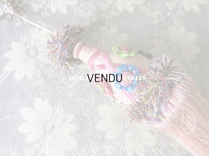 画像13: 19世紀 アンティーク シルク製 ピンクの大きなタッセル ポンポン パスマントリー