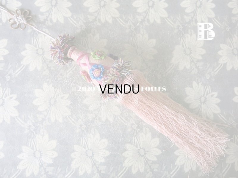 画像12: 19世紀 アンティーク シルク製 ピンクの大きなタッセル ポンポン パスマントリー