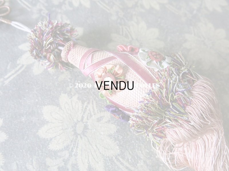 画像8: 19世紀 アンティーク シルク製 ピンクの大きなタッセル ポンポン パスマントリー