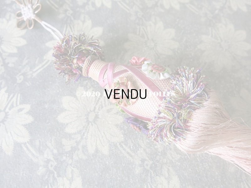 画像16: 19世紀 アンティーク シルク製 ピンクの大きなタッセル ポンポン パスマントリー