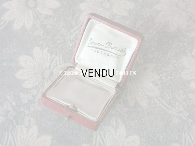 画像7: アンティーク 花模様の金彩入り ジュエリーボックス グレナディンレッド