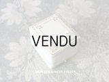アンティーク ジュエリーボックス 金彩入り オフホワイト リングボックス