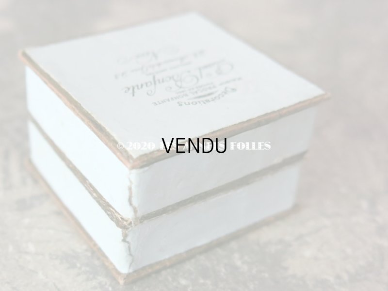 画像6: 1900年代 アンティーク 小さなジュエリーボックス ペールブルー キルティング加工