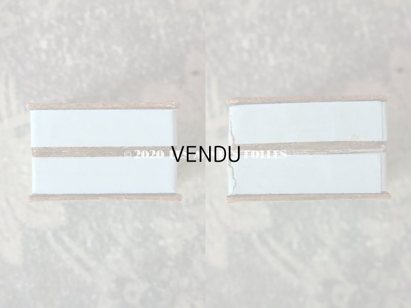 画像4: 1900年代 アンティーク 小さなジュエリーボックス ペールブルー キルティング加工