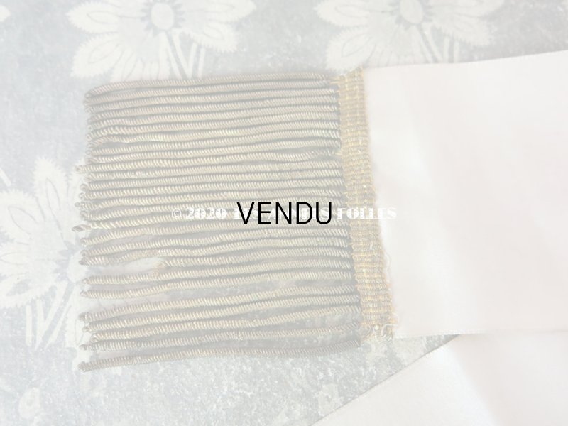 画像5: アンティーク コミュニオンの腕章 聖心のメタルモチーフ付