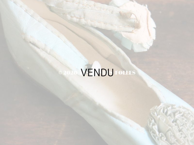 画像6: 【10周年セール対象外】 19世紀末 アンティーク 淡いブルーのシルク製ポンポン付 子供用 レザーシューズ