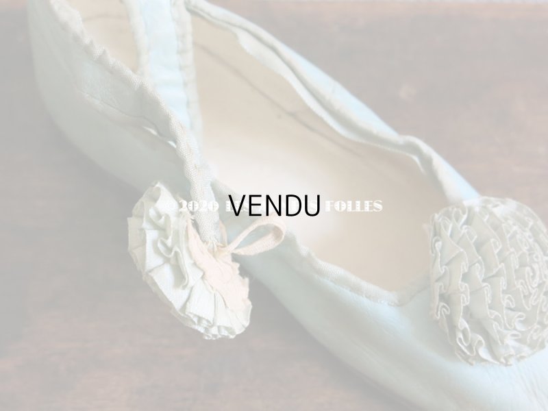 画像5: 【10周年セール対象外】 19世紀末 アンティーク 淡いブルーのシルク製ポンポン付 子供用 レザーシューズ