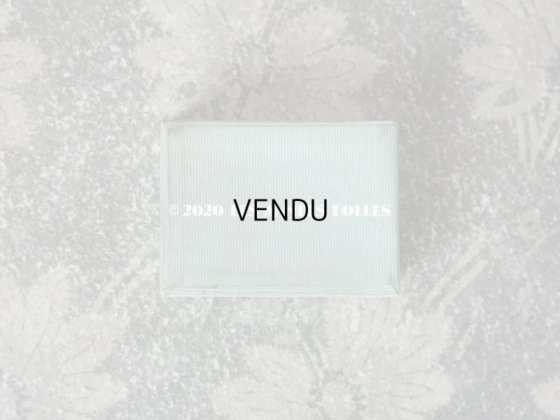 画像5: 【10周年セール対象外】 アンティーク ペンダント用 小さなジュエリーボックス パウダーブルー ペンダント付き