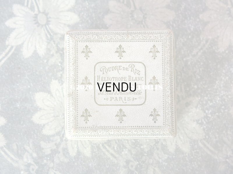 画像3: 【10周年セール対象外】 アンティーク パウダーボックス 百合の紋章 POUDRE DE RIZ HELIOTROPE BLANC - ROGER & GALLET PARIS -