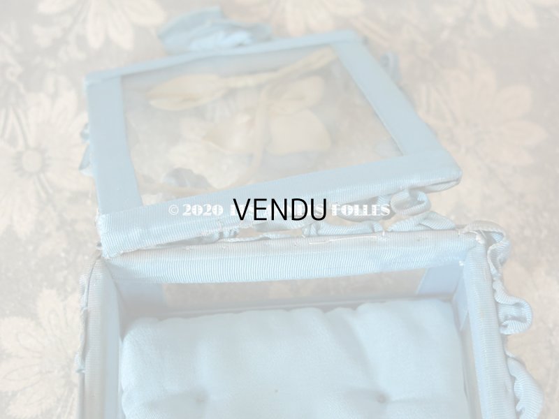 画像11: アンティーク ロココモチーフ付き リボンワークのジュエリーボックス スモーキーブルー ガラスケース