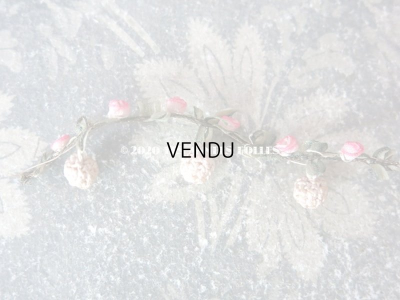 画像3: 1900年代 アンティーク 極小 ロココトリム とても小さなピンクの薔薇 シルク製 ポンポン付き ロココリボン 28cm