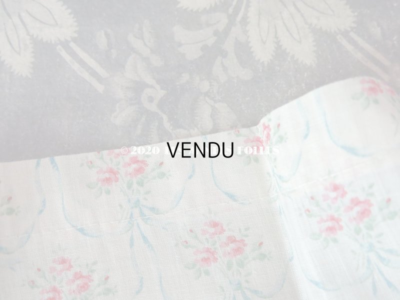 画像7: アンティーク 小さな薔薇模様のファブリック 薔薇のブーケ＆水色のリボンのガーランド 78×158cm