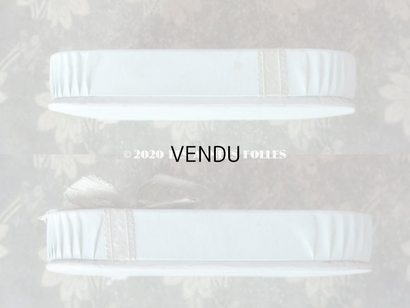 画像5: 1903年 アンティーク リボンが結ばれた バテムのお菓子箱 パウダーブルー