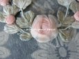 画像11: アンティーク シルク製 シルクシフォンの淡いピンクの薔薇 大きなロココモチーフ (M)