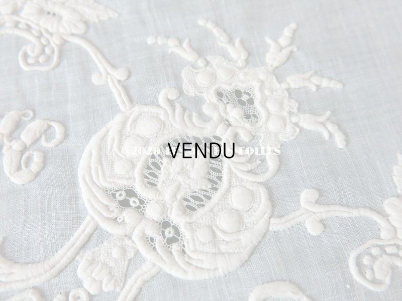 画像8: 新品同様 1914年 アンティーク 結婚式のハンカチ 花婿用 大判   ホワイトワーク & 手編みのヴァランシエンヌレース