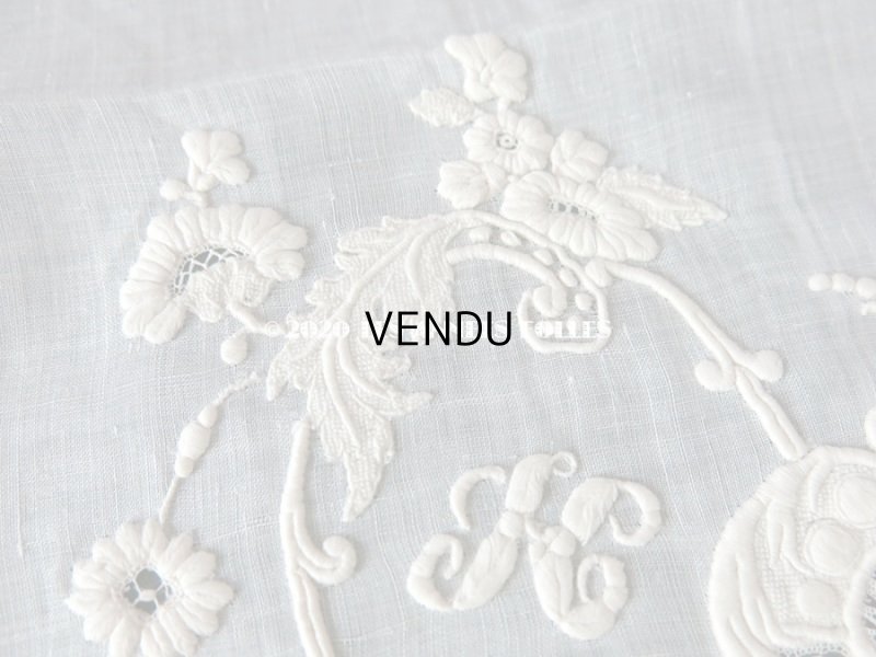 画像9: 新品同様 1914年 アンティーク 結婚式のハンカチ 花婿用 大判   ホワイトワーク & 手編みのヴァランシエンヌレース