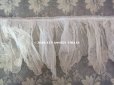 画像11: アンティーク プリーツ加工の幅広チュールレース ドレスの裾 1.55m オフホワイト