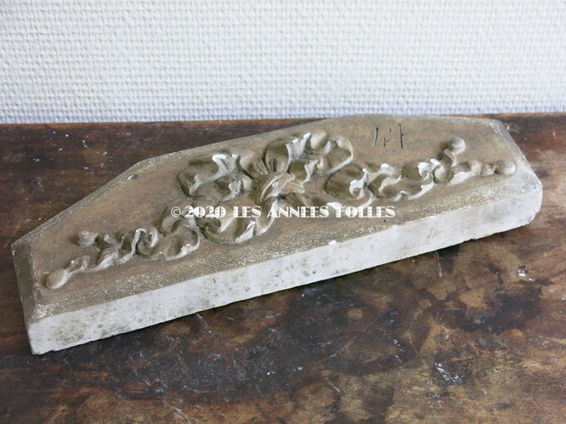画像3: 1900年代 アンティーク  リボンのモチーフ 石膏のオーナメント