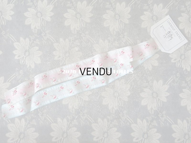 画像4: アンティーク 薔薇刺繍のリボン 淡いピンク＆水色のセット リボンメーカーのサンプラー 