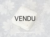 アンティーク リボンのガーランド オフホワイトのジュエリーボックス 