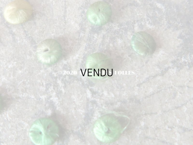 画像3: アンティーク ドール用 シルク製 くるみボタン 極小 5.5mm グリーン 11ピースのセット