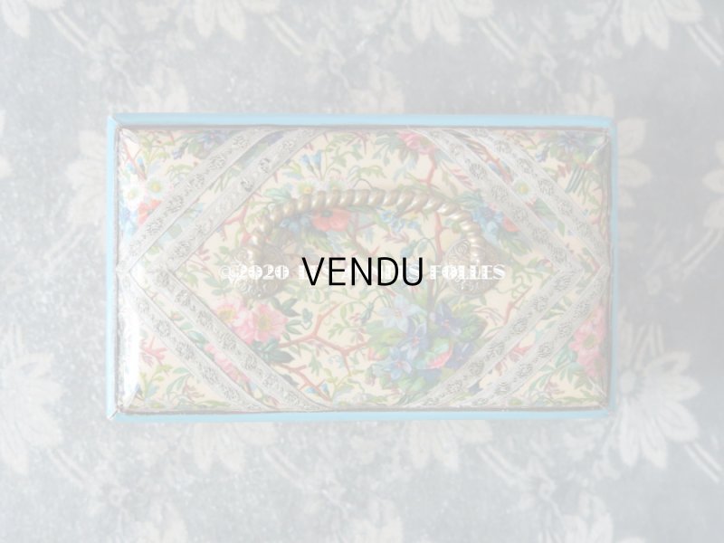 画像6: 19世紀 アンティーク ナポレオン3世時代 お菓子箱  脚付き 薔薇 & 菫  ドラジェ & チョコレート 