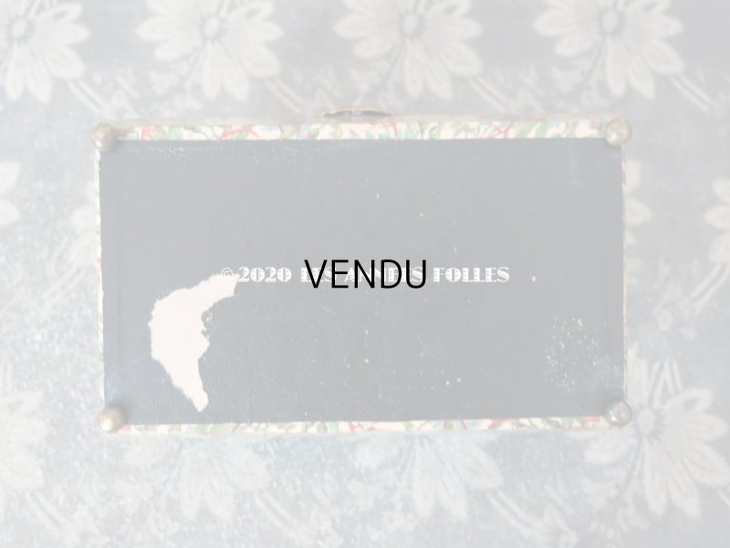 画像8: 19世紀 アンティーク ナポレオン3世時代 お菓子箱  脚付き 薔薇 & 菫  ドラジェ & チョコレート 