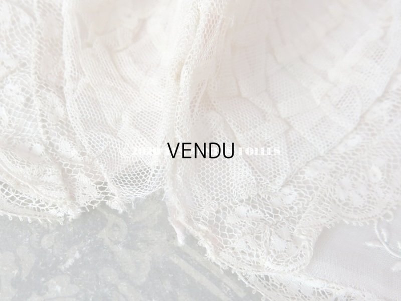 画像9: アンティーク レースのボネ ピンクのロココトリム & ホワイトワーク