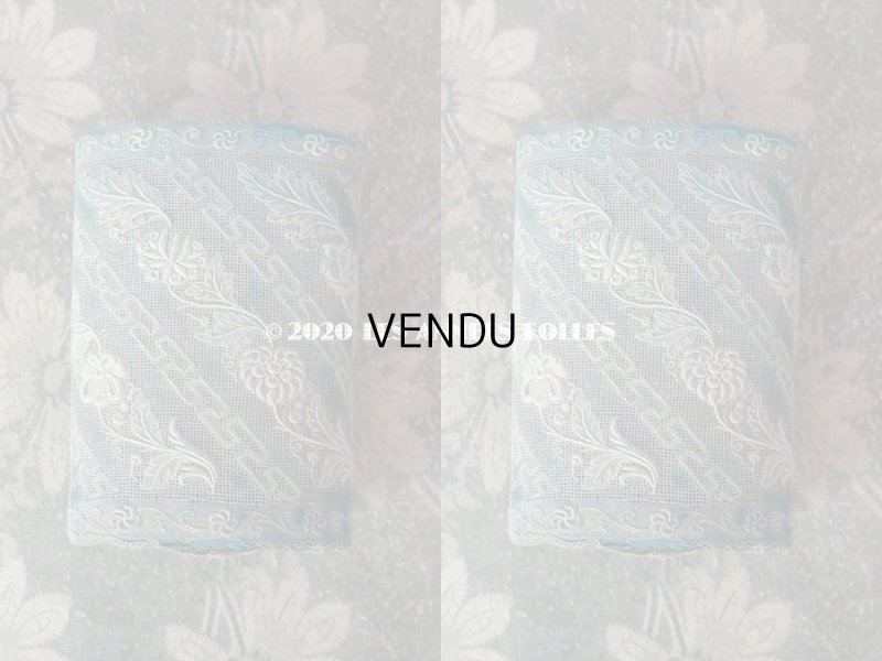 画像9: 19世紀初頭 アンティーク モノグラム入り ホワイトワークのボックス 筒型