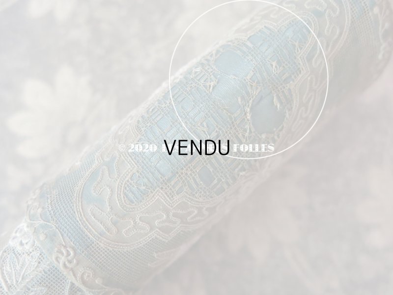 画像5: 19世紀初頭 アンティーク モノグラム入り ホワイトワークのボックス 筒型