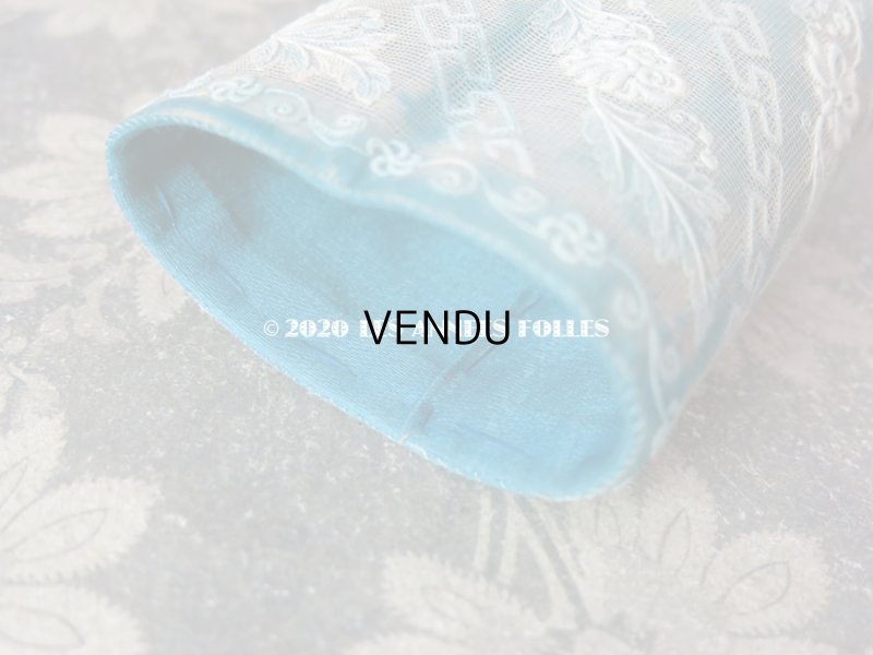 画像10: 19世紀初頭 アンティーク モノグラム入り ホワイトワークのボックス 筒型