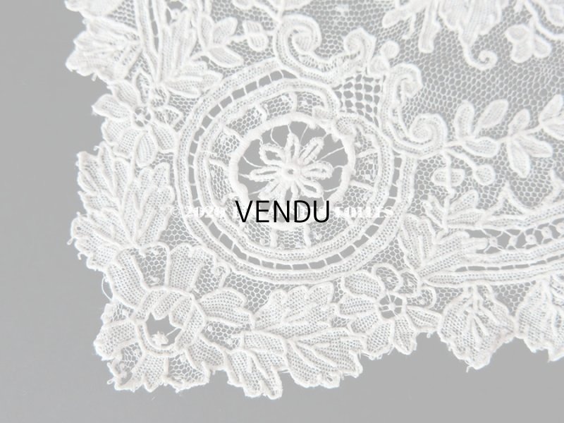画像13: 19世紀 アンティーク ポワンドガーズのレース  結婚式のハンカチ 王冠 & モノグラムの刺繍 【 ポワン・ド・ガーズ 】