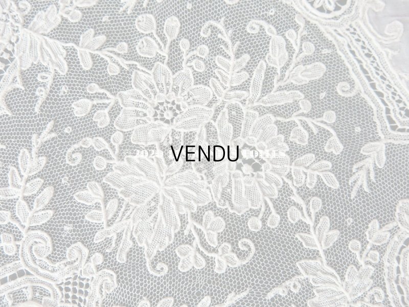 画像12: 19世紀 アンティーク ポワンドガーズのレース  結婚式のハンカチ 王冠 & モノグラムの刺繍 【 ポワン・ド・ガーズ 】