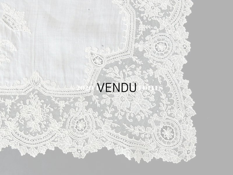 画像9: 19世紀 アンティーク ポワンドガーズのレース  結婚式のハンカチ 王冠 & モノグラムの刺繍 【 ポワン・ド・ガーズ 】