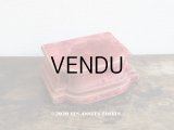 アンティーク ベルベットの台座 赤　