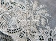 画像10: 19世紀 アンティーク  結婚式のハンカチ 【JC】 ホワイトワーク & 手編みのヴァランシエンヌレース 