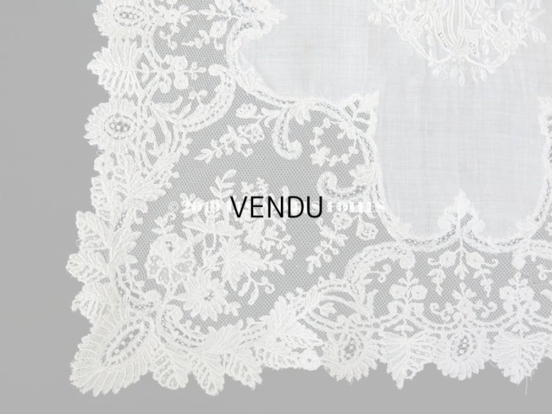 画像6: 19世紀 アンティーク 大きなモノグラム刺繍入り 結婚式のハンカチ アプリカシオン・アングルテール (ボビンレース)　