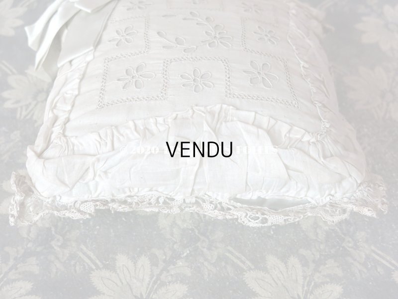 画像8: アンティーク ピンクッション パウダーブルーのシルクサテンリボン& カットワークレース