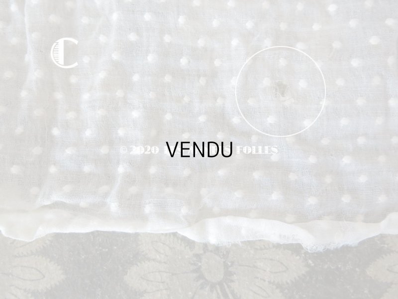 画像16: アンティーク  ドット柄の刺繍入り コットン生地