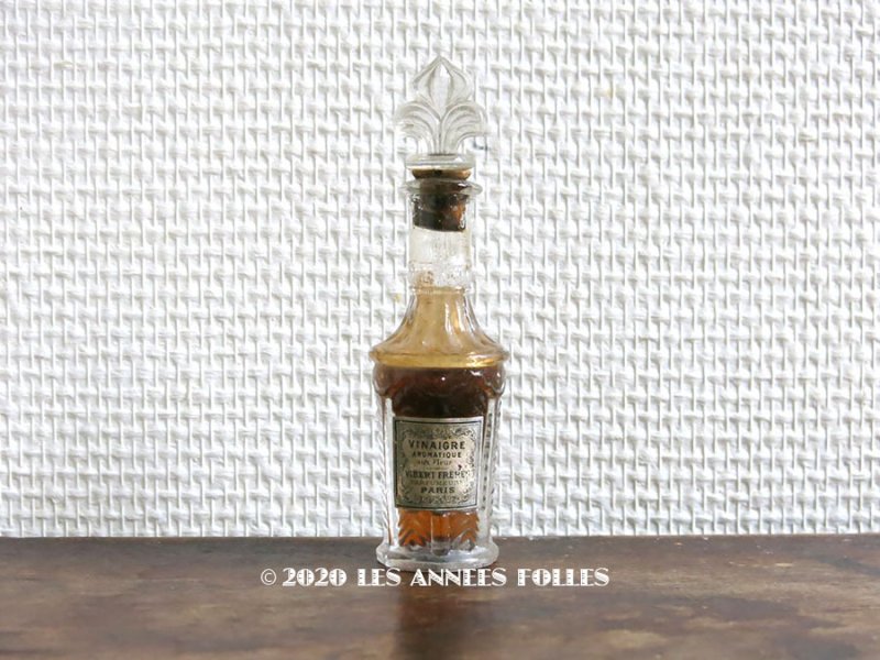 画像1: 19世紀末 アンティーク 百合の紋章型の栓付き　小さなパフュームボトル - GELLE FRERES PARIS -