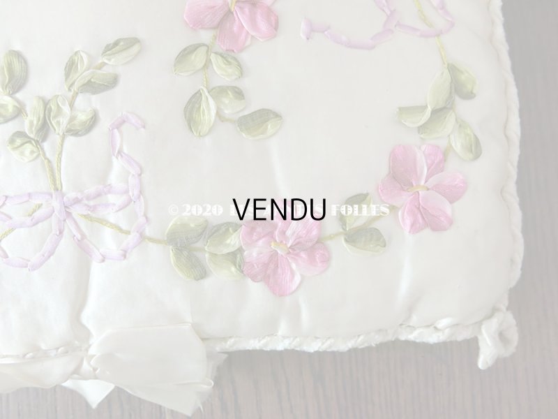 画像8: アンティーク リボン刺繍入り シルク製 ハンキーケース ハンカチ & ランジェリー用ポシェット