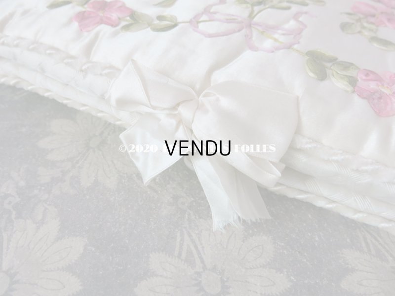 画像10: アンティーク リボン刺繍入り シルク製 ハンキーケース ハンカチ & ランジェリー用ポシェット