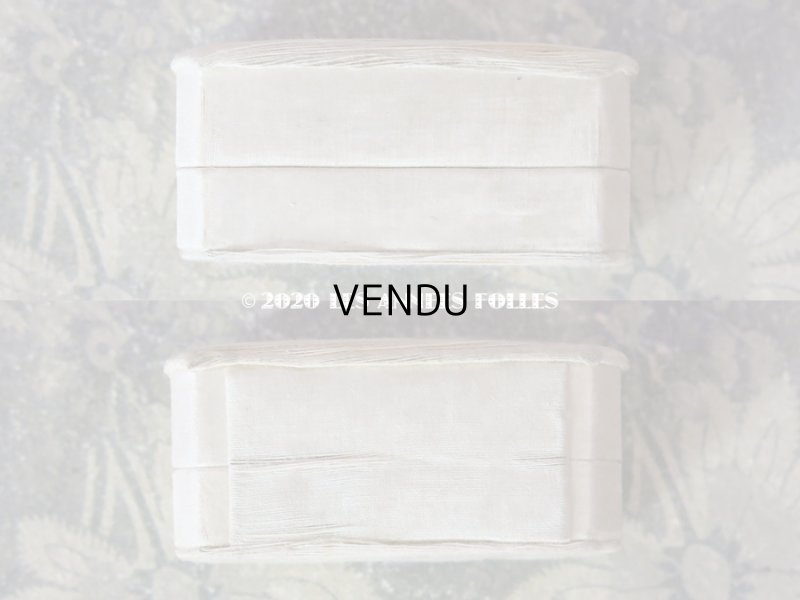 画像8: アンティーク ジュエリーボックス オフホワイトのシルクサテン