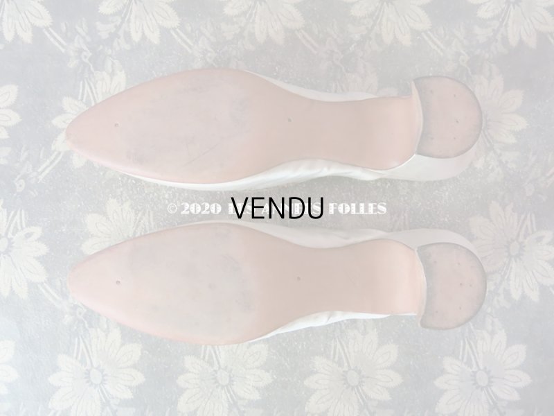 画像10: アンティーク * 蚤の市セット * ウェディング用 ミュール & リボン付きクロシェレースのテーブルセンター